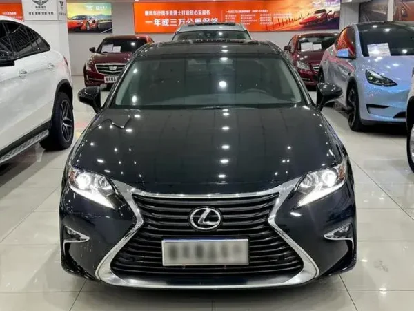 Used 2015 Lexus ES SAU000071