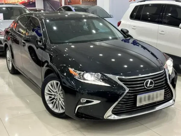 Used 2015 Lexus ES 2.0L 167HP L4 6AT - Image 3